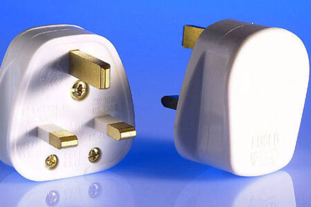3 PIN PLUG