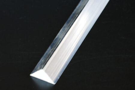 PVC TRIANGLE STRIP